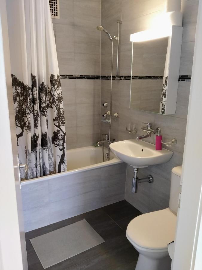 Studio, 4-7 Mins To Bern Main Station By Train Apartment Exterior photo
